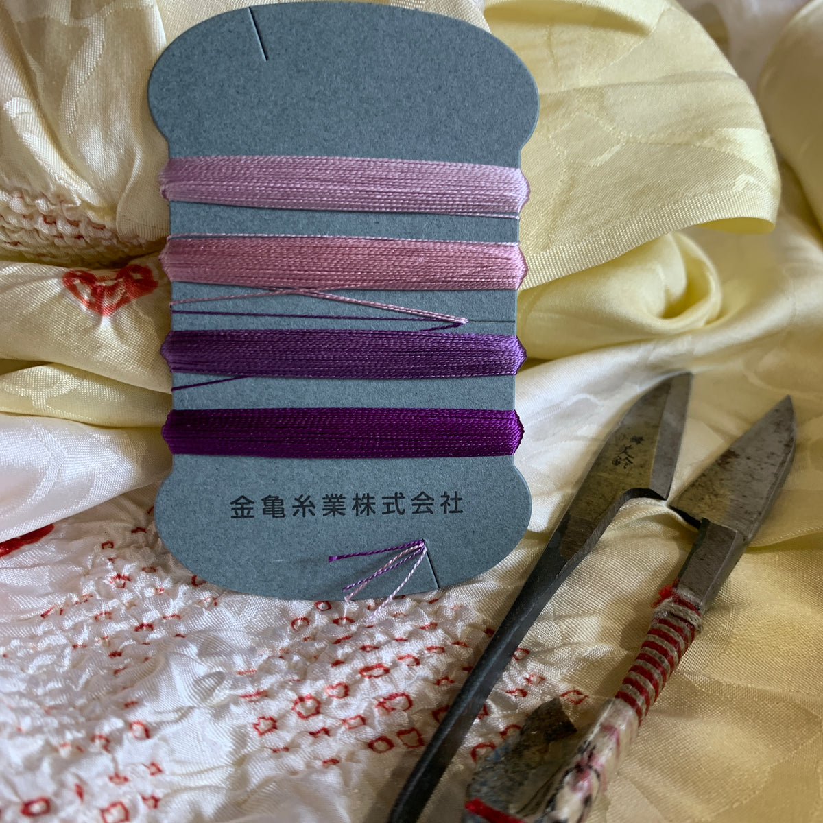 COL 9 SILK THREADS | LAVANDULA – Cavaletti Gallery