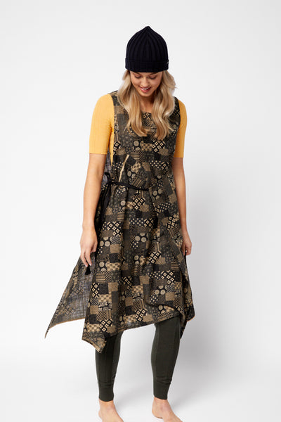 APRON DRESS | SAMPLER SQUARES