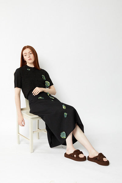 LILY PAD LARIAT